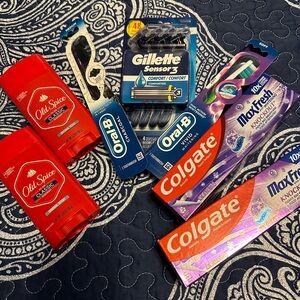 Men’s self care bundle with old spice deodorant & more.  All new items. ***8***